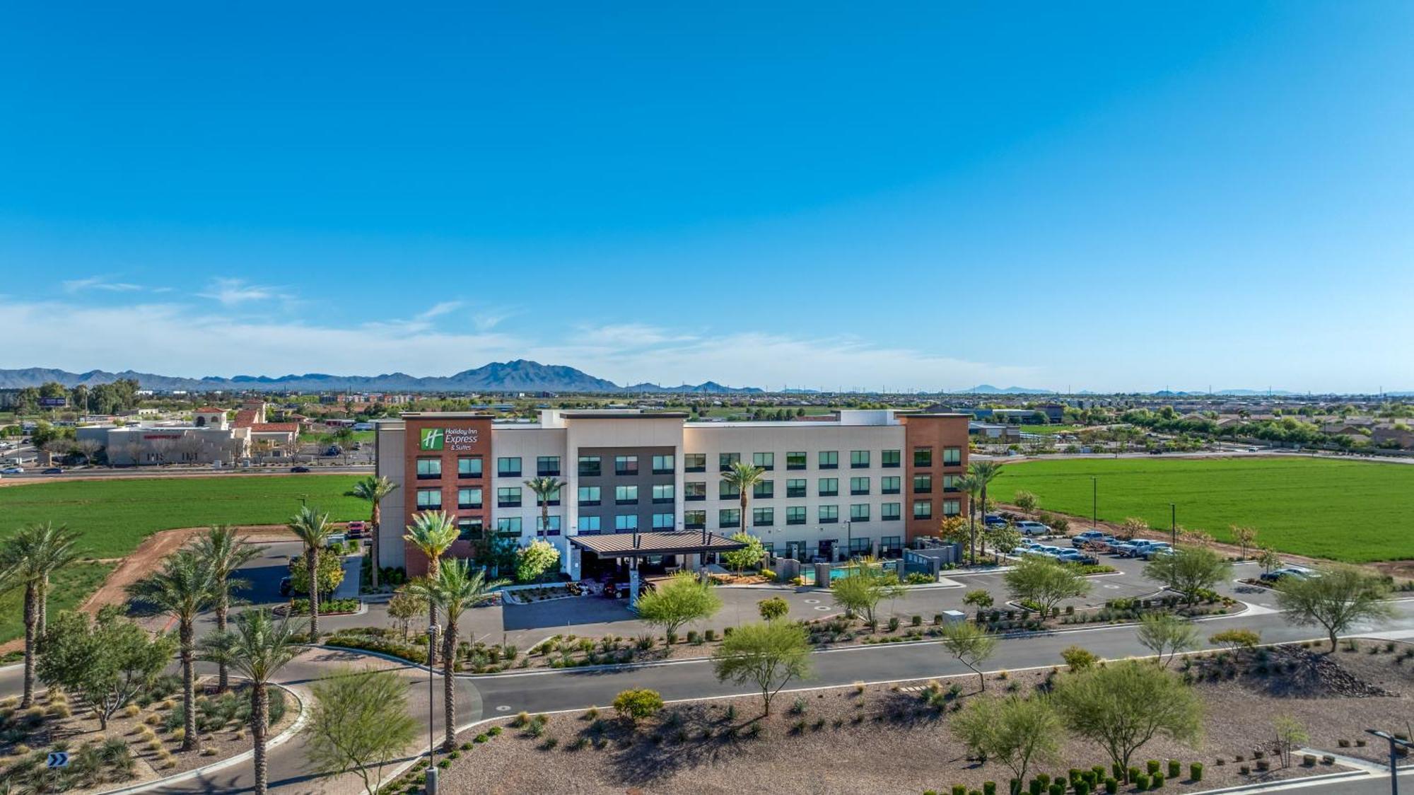 Holiday Inn Express & Suites - Gilbert - Mesa Gateway Airport Zewnętrze zdjęcie